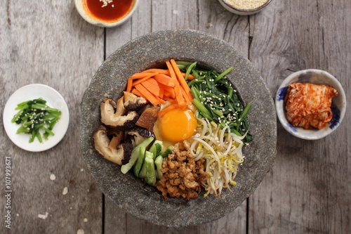 Bibimbap korean food