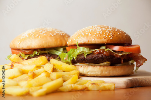 Fastfood: burgers and fries