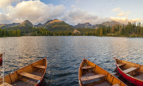 Jezioro górskie w Tatrach,Słowacja