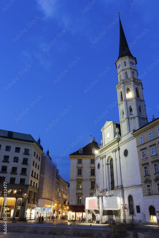 Fototapeta premium Michaelerplatz in Vienna in Austria