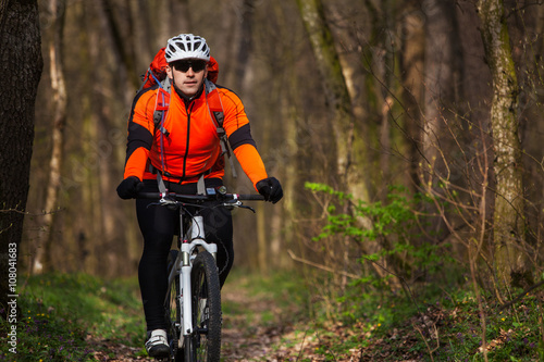 Mountain Bike cyclist riding single track