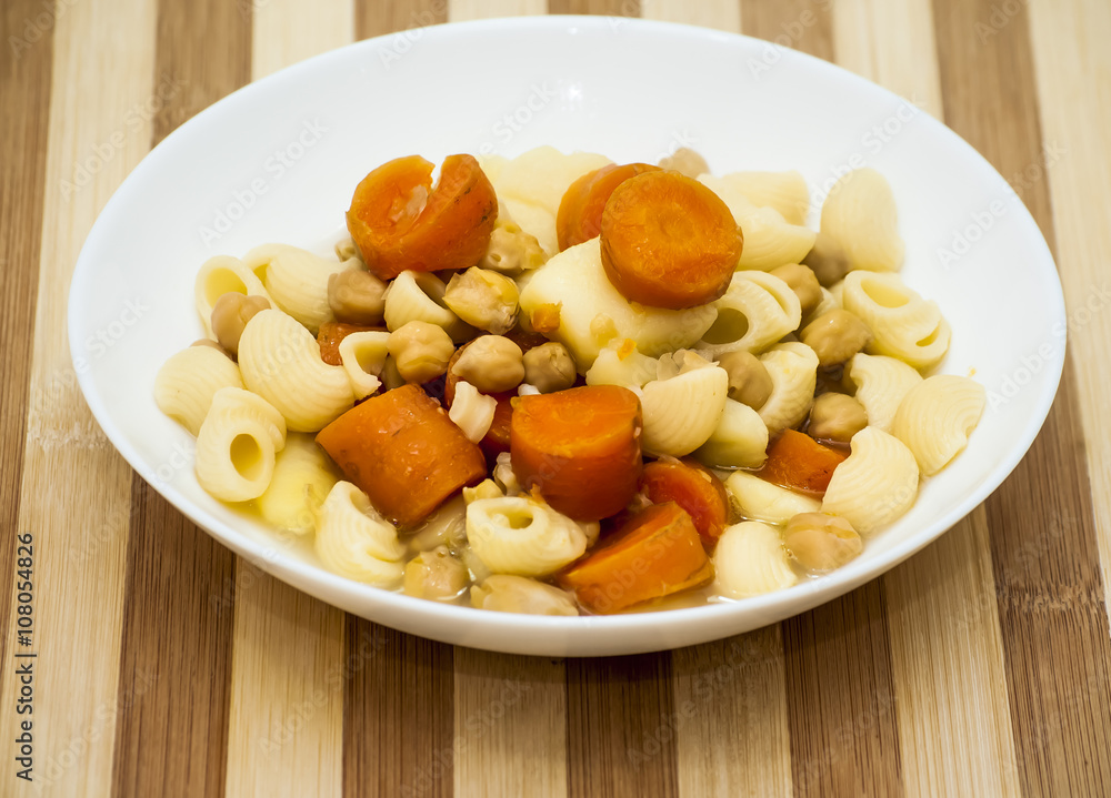 Vegetable soup with pasta, carrots and chickpeas Vegetable soup with pasta, carrots and chickpeas