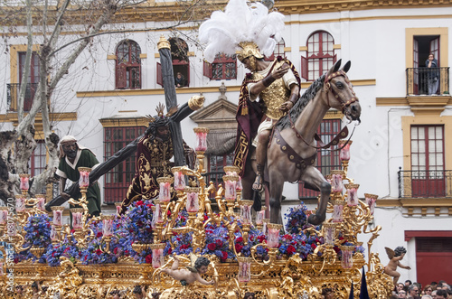 Paso de misterio de la hermandad de la esperanza de Triana, semana santa de Sevilla photo