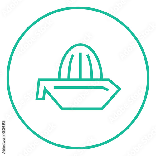 Lemon squeezer line icon.