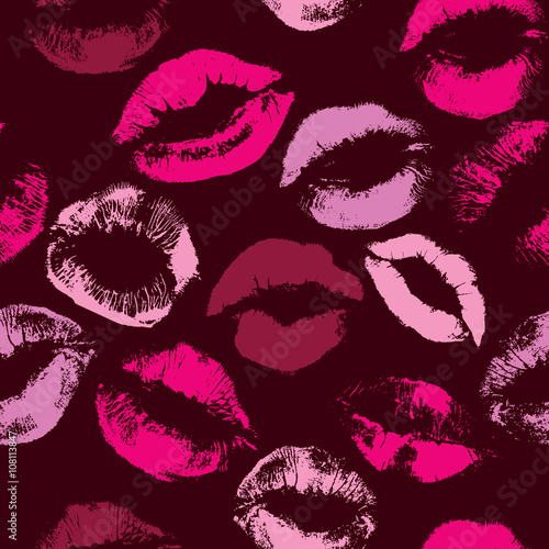 Seamless pattern with beautiful violet and pink colors lips prin