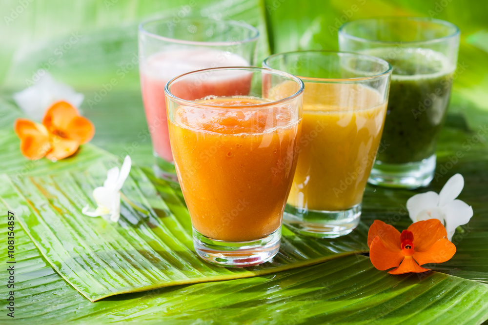 Fototapeta premium Fresh fruit smoothies