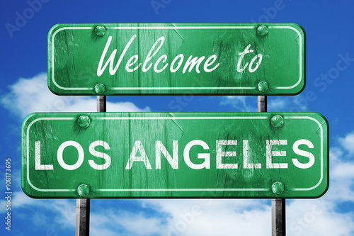 Obraz na płótnie los angeles vintage green road sign with blue sky background w salonie