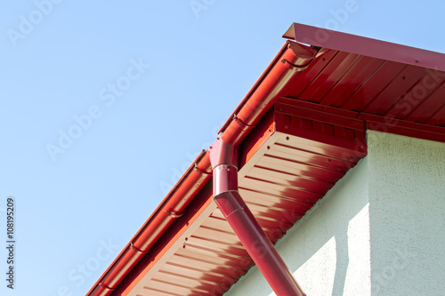new roof with rain gutter