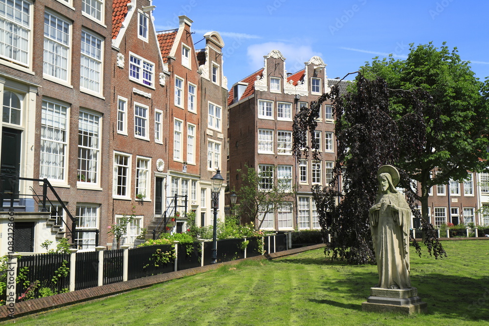 Begijnhof in Amsterdam, Netherlands