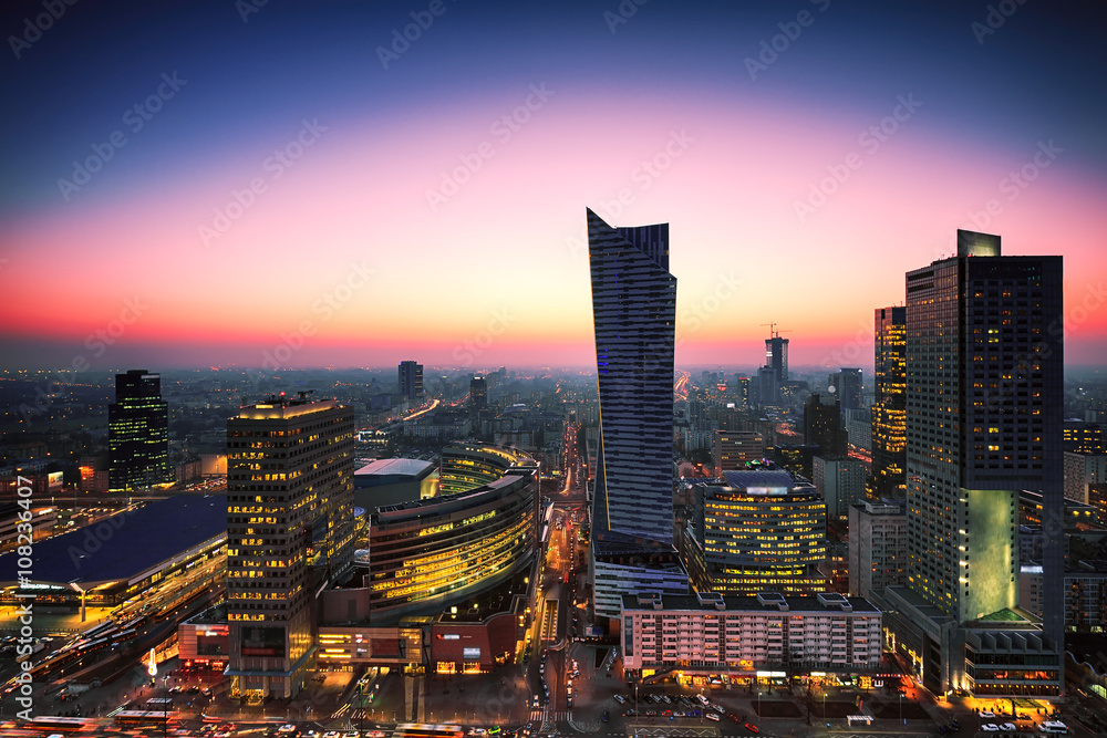 Obraz Widok na centrum Warszawy o zmierzchu