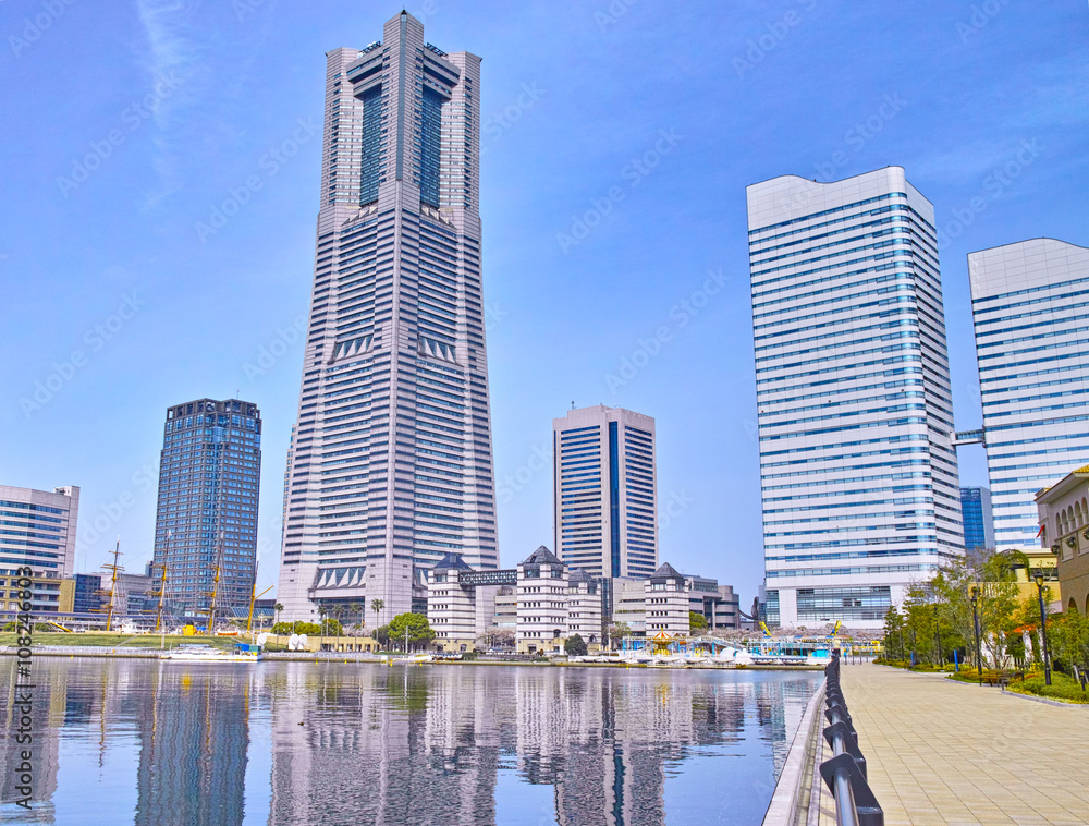 Fototapeta premium 春の横浜の風景