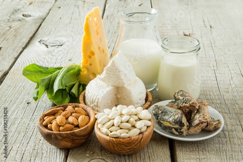 Selection of food that is rich in calcium photo