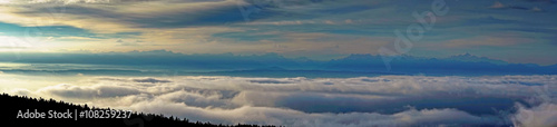 Fotografia Mont Blanc is the highest mountain in Europe with  4,809 m (15,778 ft)