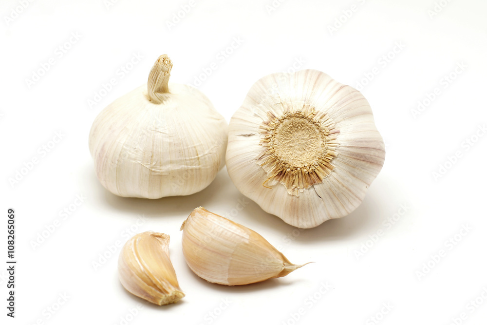 garlic isolated on white garlic isolated on white