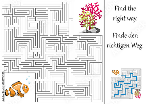 Enducation maze or labyrinth for children with clownfish and plants