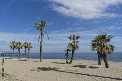 Playa de Casablanca en la costa del sol de Andalucía, Marbella © Antonio ciero