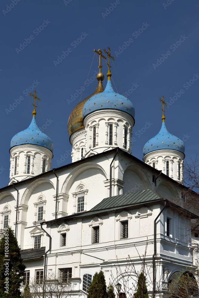 Novospassky Monastery. Cathedral of Transfiguration (1645-49), large five-domed katholikon with frescoes by finest Muscovite painters of 17th century