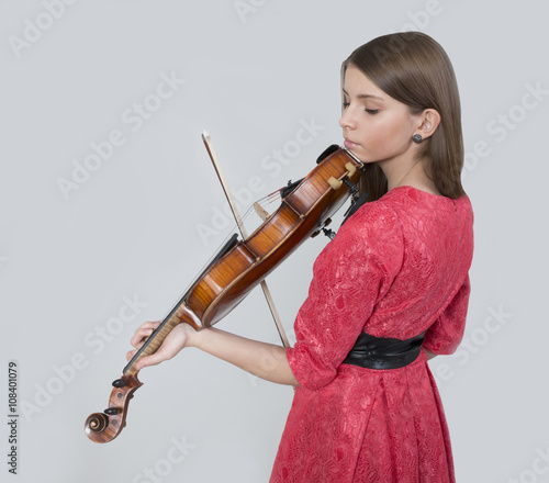 Teenage girl with viola  