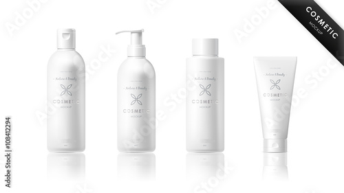 Realistic bottle mock up set. Isolated pack on white background. Cosmetic brand template. Vector packaging. Oil, lotion, shampoo.