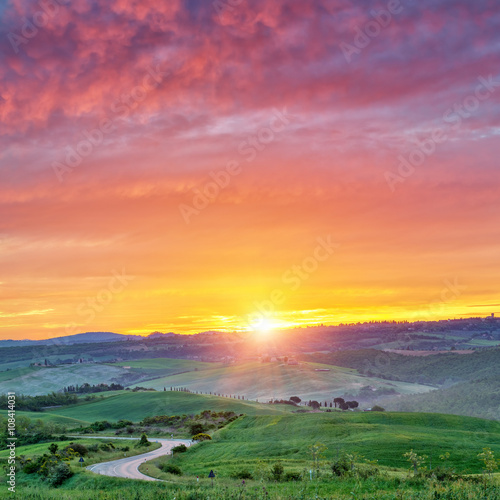 Photos Beautiful Tuscany landscape at sunrise, Italy