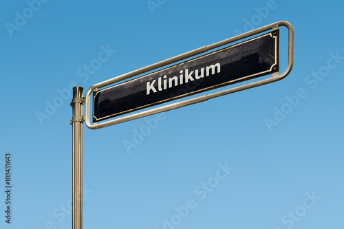 Schild 64 - Klinikum