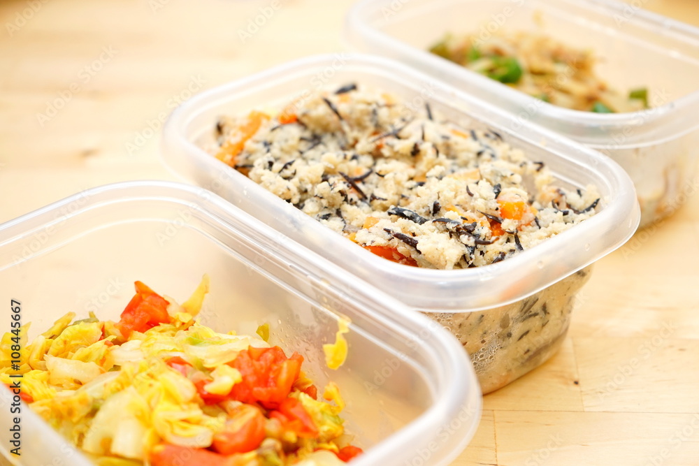 手作りの保存食 冷凍 お弁当 チルド オーガニック 常備菜 タッパー / Home cooked organic preservative food for lunch box, japanese food 手作りの保存食 冷凍 お弁当 チルド オーガニック 常備菜 タッパー / Home cooked organic preservative food for lunch box, japanese food