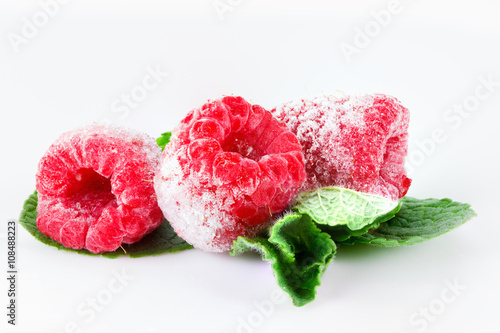 Frozen raspberries with min...