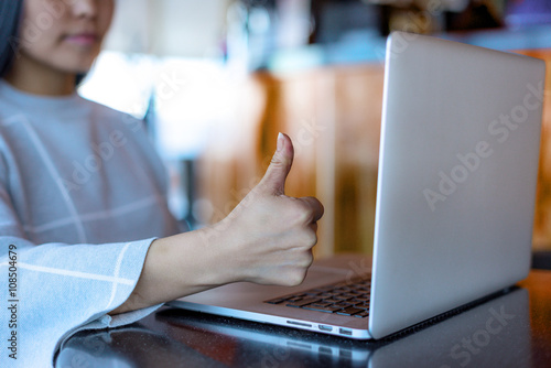 Photography Female using laptop