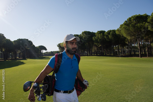 golf player walking