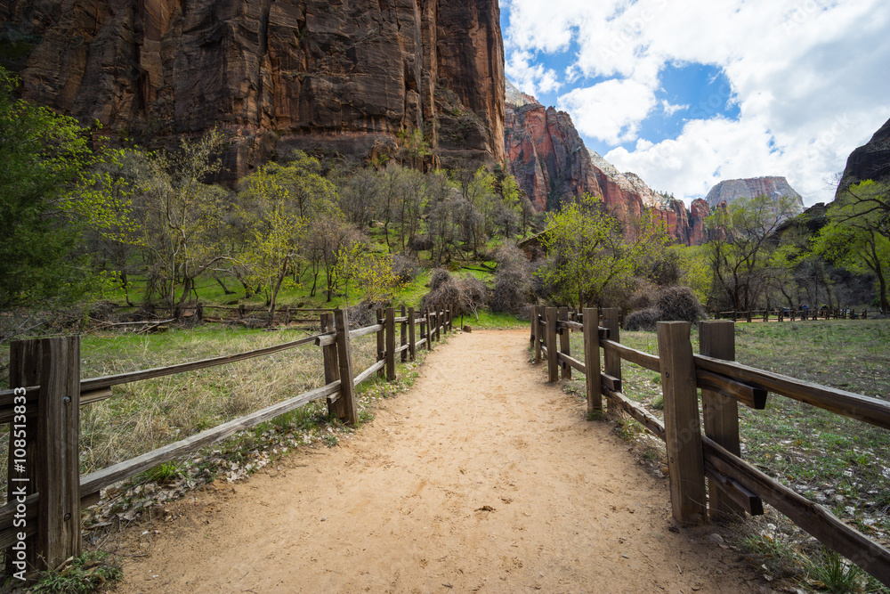 Wooden Fence Trail Wooden Fence Trail