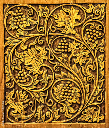 Wood Carving in Grapevine Pattern, Close up