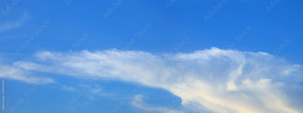 Obraz premium blue sky with cloud closeup
