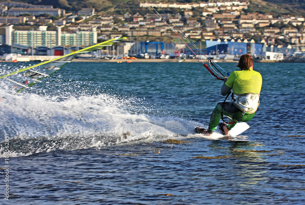 Naklejka premium kitesurfer in Portland Harbour