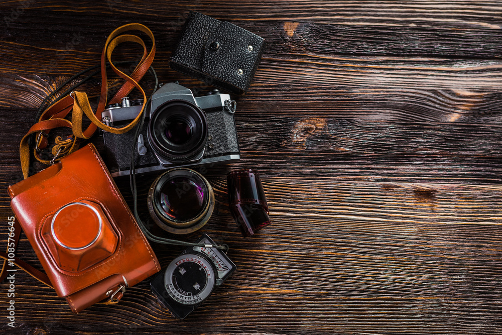 Exposure meter and retro camera Exposure meter and retro camera