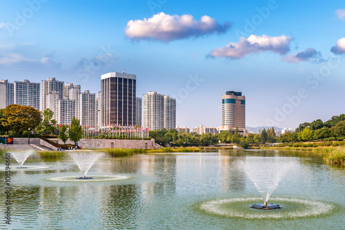 Seoul Forest Park in Seoul City,South Korea © CJ Nattanai