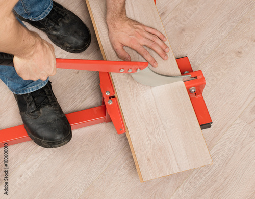 Red tool for cutting laminate