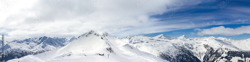 Panorama Blick auf die Hohen Tauern in Österreich
