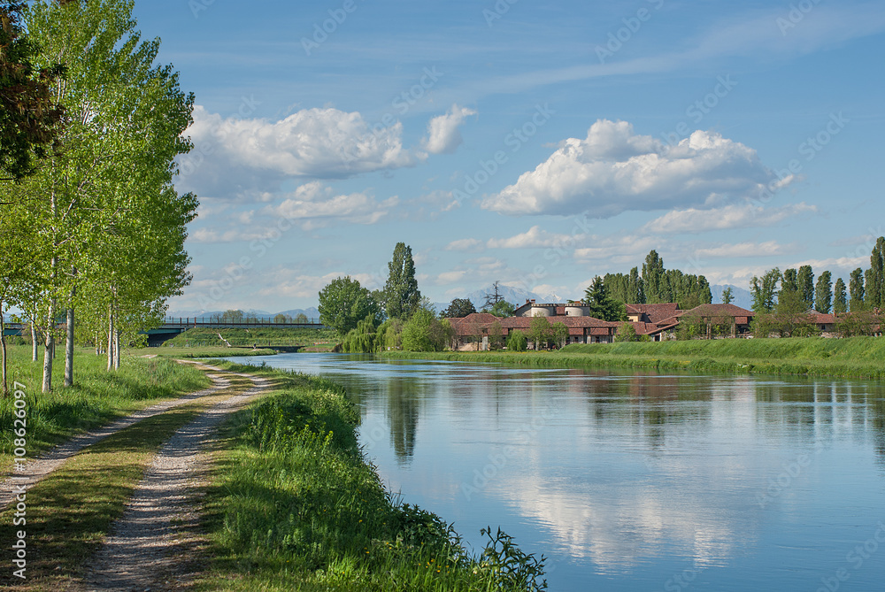 canale d'acqua