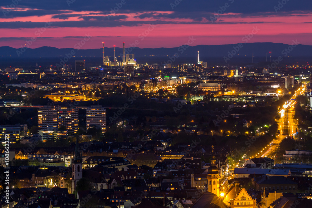Karlsruhe bei Nacht