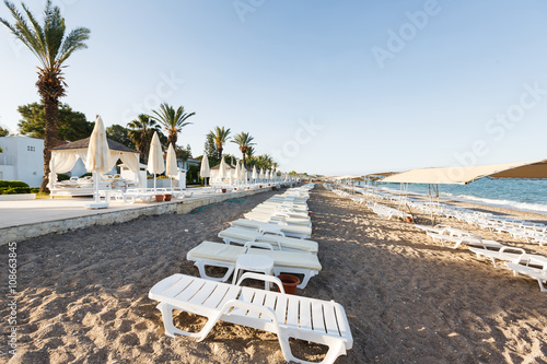 Fototapeta Naklejka Na Ścianę i Meble -  Deserted Mediterranean beach