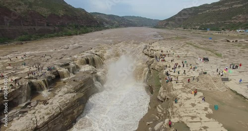 Aerial view, Hukou Waterfall offers the most breathtaking view of the Yellow River, which is known as the “cradle of Chinese civilization”. 