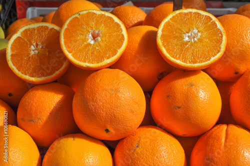 Orange fruit sliced