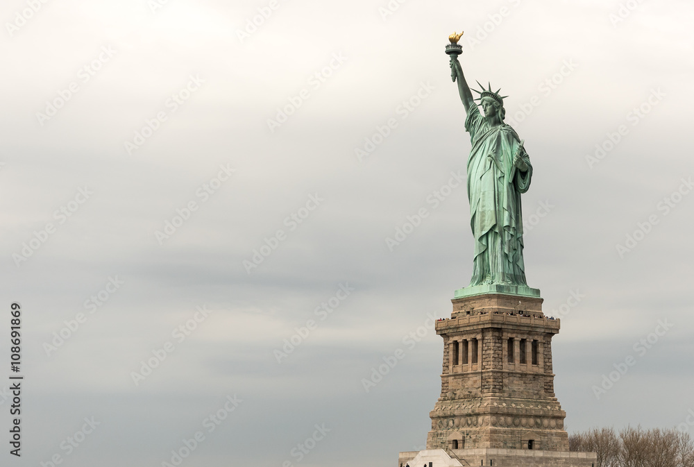 Fototapeta premium The Statue of Liberty in New York City
