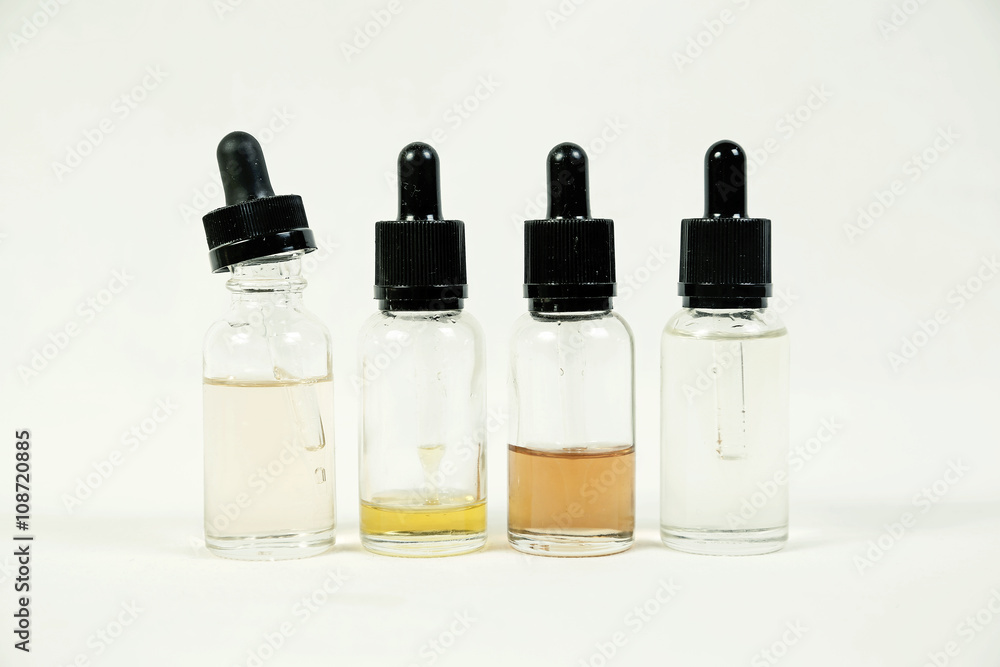 Glass bottle with pipette Glass bottle with pipette
