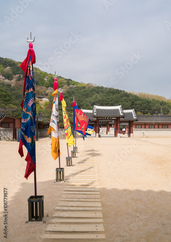 Korea palace © praphab144