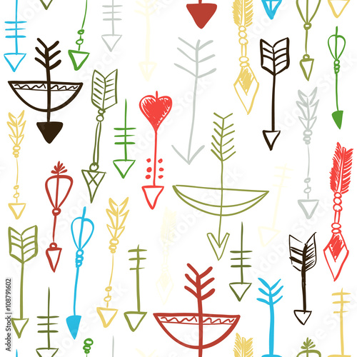 Hand drawn arrows and bows seamless pattern © Lianella