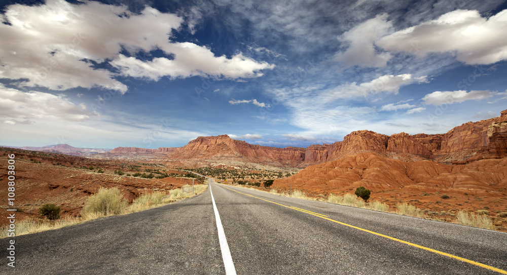 panoramic highway in Capitol Reef National Park