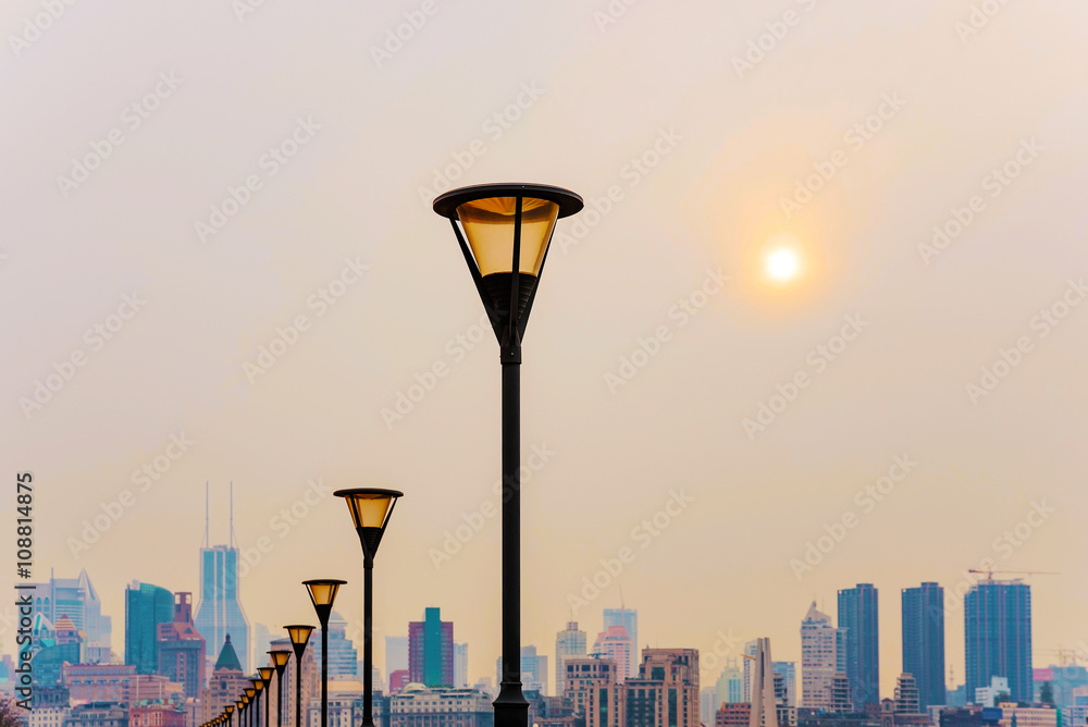Naklejka premium lamp posts along the bund