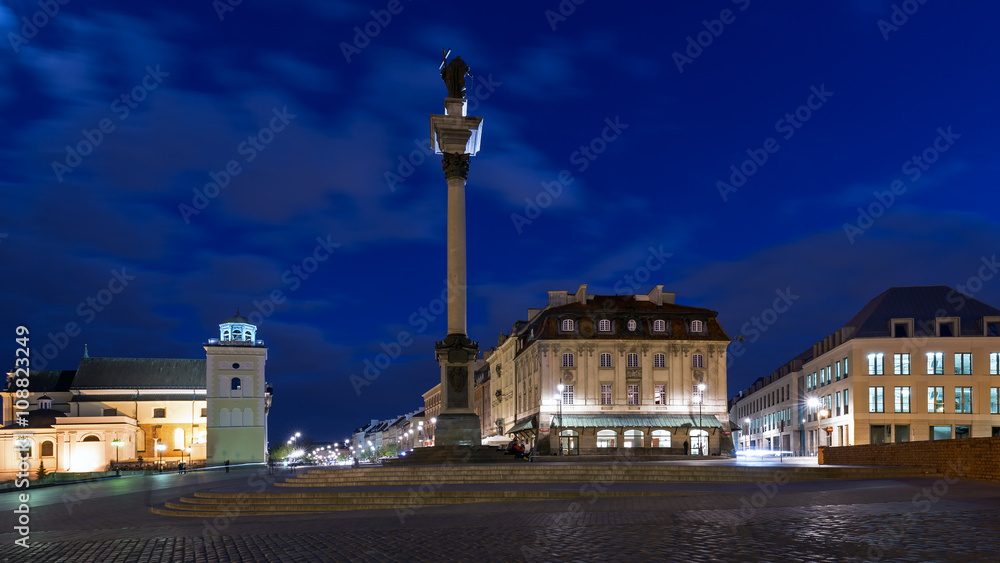 Square Castle and Sigismund's Column at night