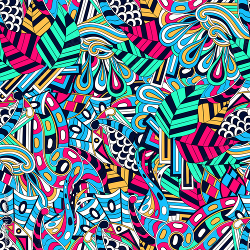 Tracery seamless, loops, doodle wind pattern. Paisley, winding stem, spiral, wave, bud mehndi design. Handmade texture, curved doodling design. Good for site background, textile, printing. Vector.